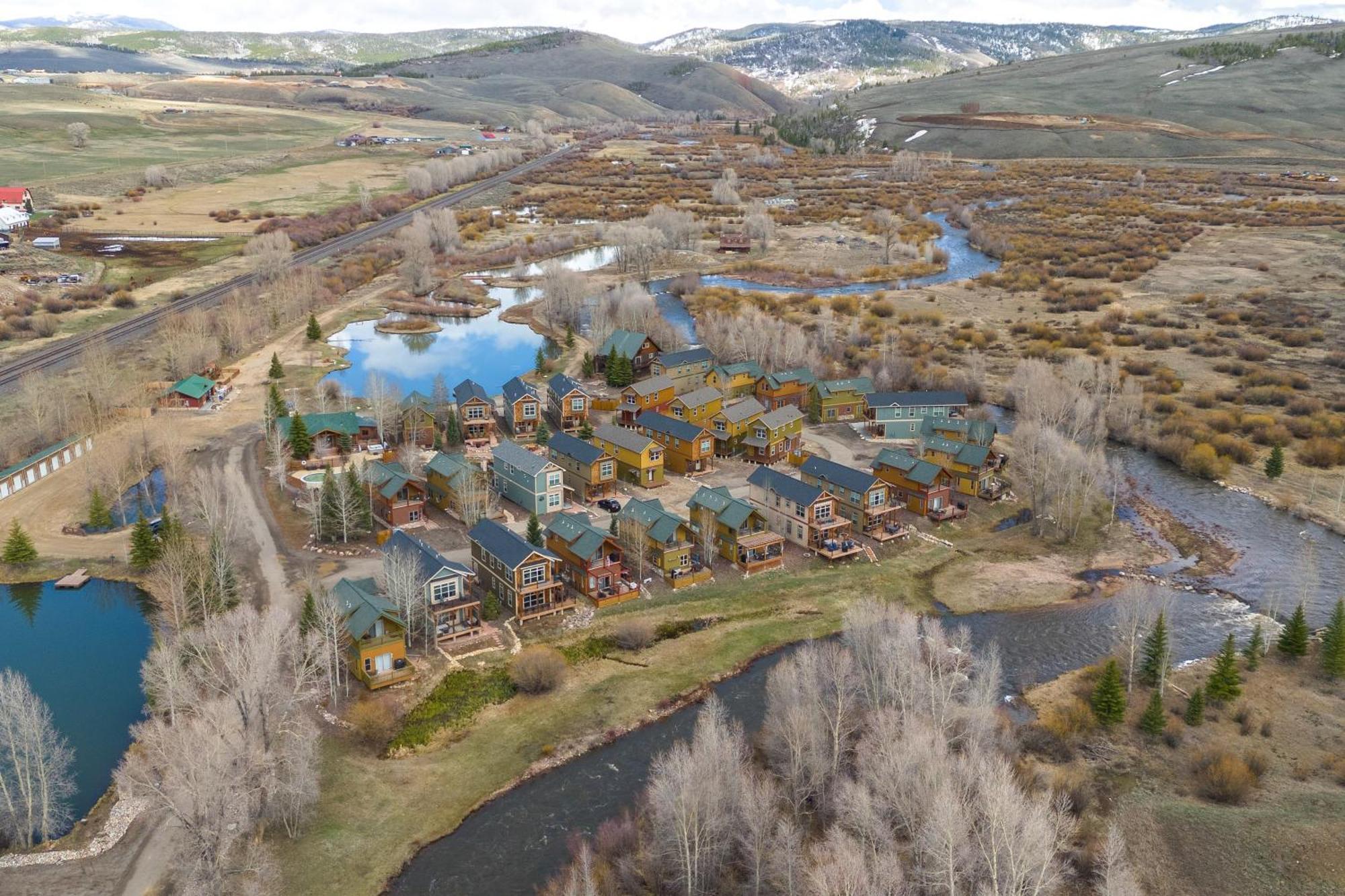 Riverfront Cabin About 4 Mi To Granby Ranch! מראה חיצוני תמונה