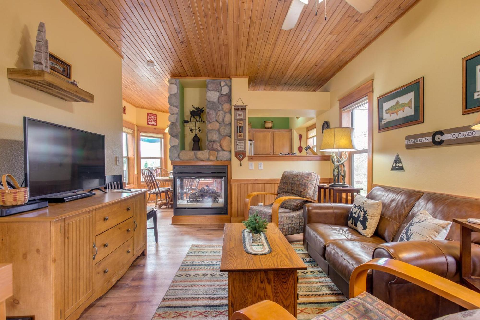 Riverfront Cabin About 4 Mi To Granby Ranch! מראה חיצוני תמונה